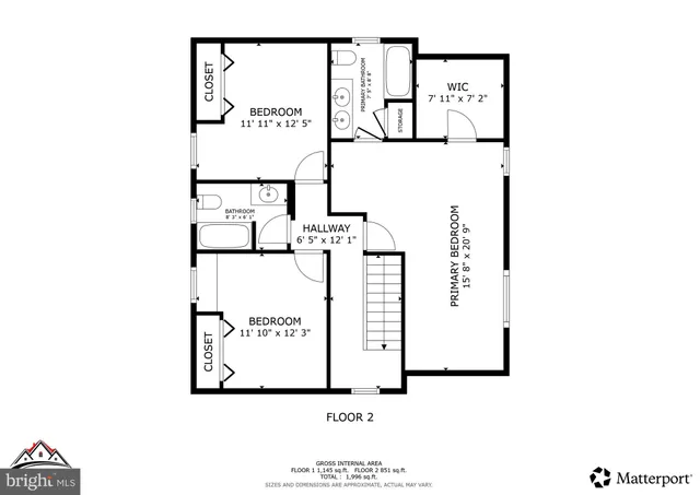 a picture of a bench in front of a wall