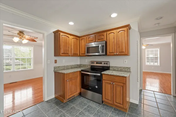 $459,900 | 5127 Magic Lantern Drive, Knoxville, TN 37918