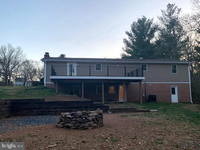 9813 Moyer Road Damascus, MD 20872 - Photo 33 of 43 Back of House