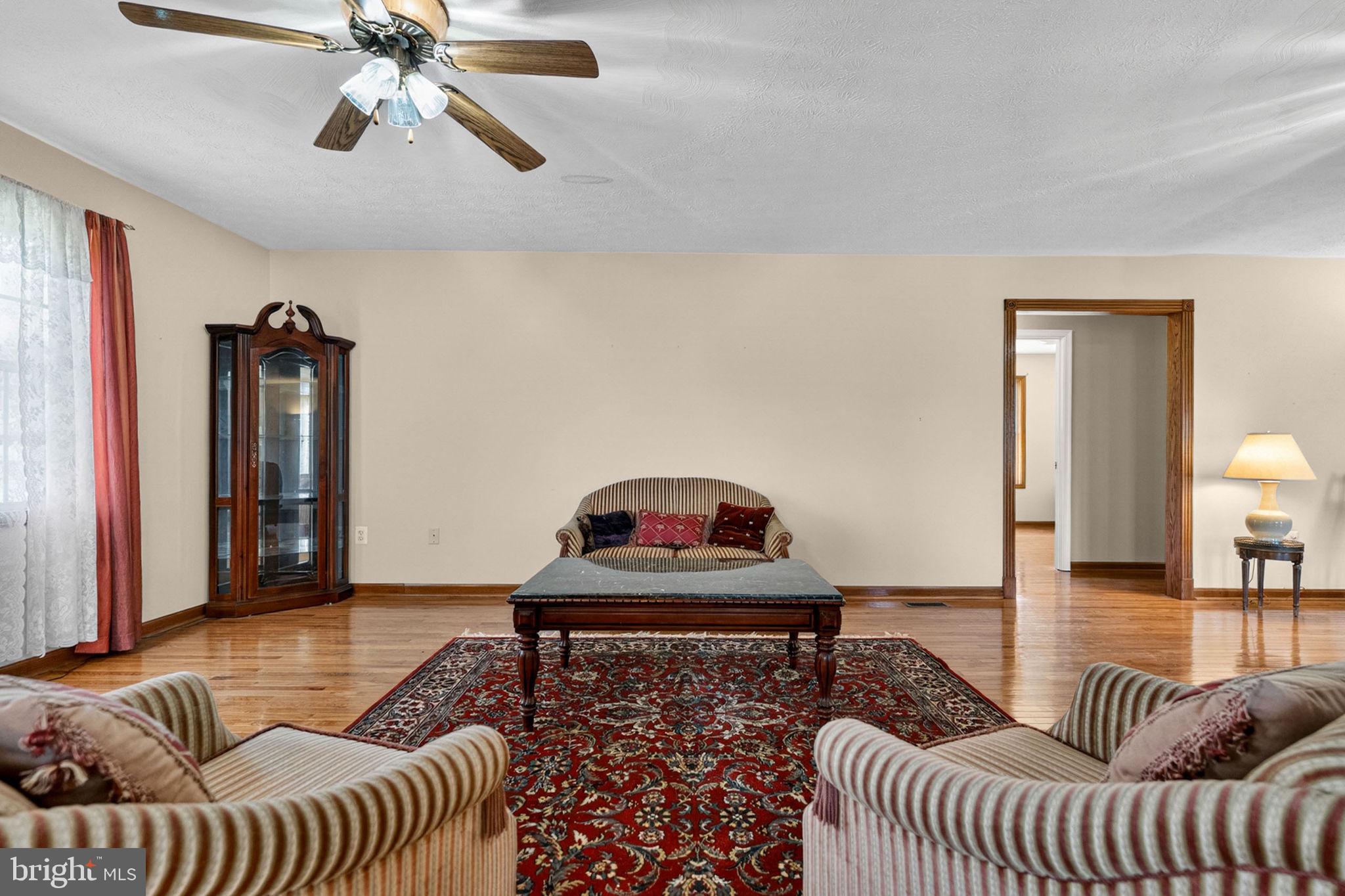 6315 Ida Road Stanley, VA 22851 - Photo 36 of 83 Living Room