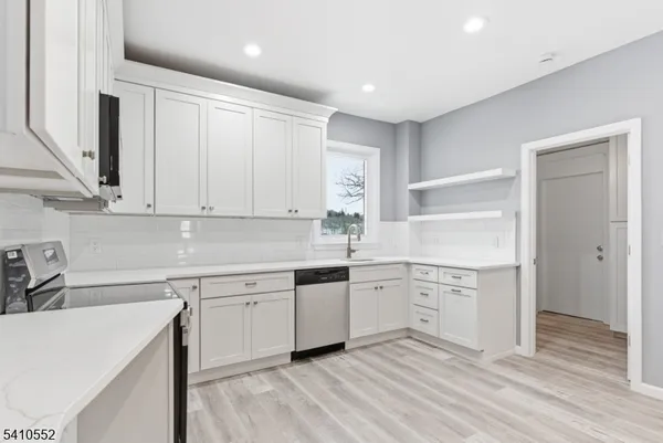 $3,800 | 20 McGregor Avenue, Mount Arlington, NJ 07856