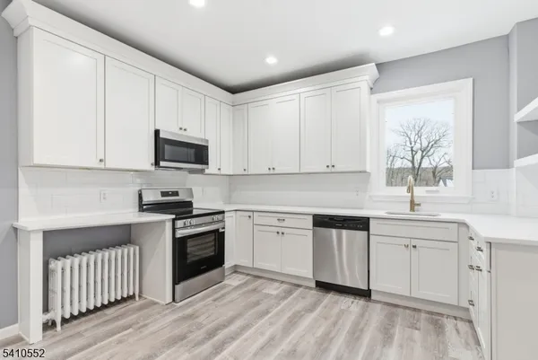 $3,800 | 20 McGregor Avenue, Mount Arlington, NJ 07856