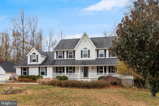 $749,900 | 130 Walnut Creek Road, Huntingtown, MD 20639