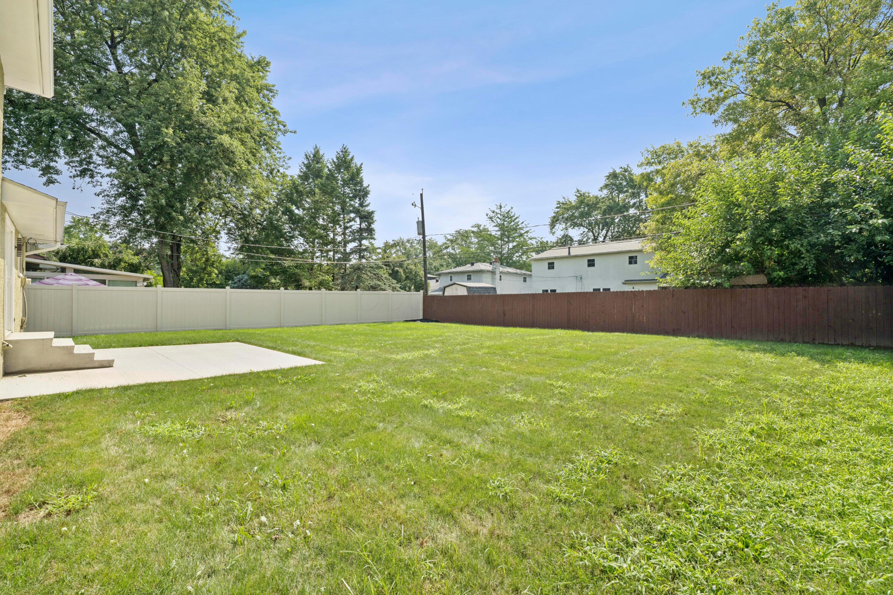5440 Aspen Road Columbus, OH 43229 - Photo 40 of 52 Backyard