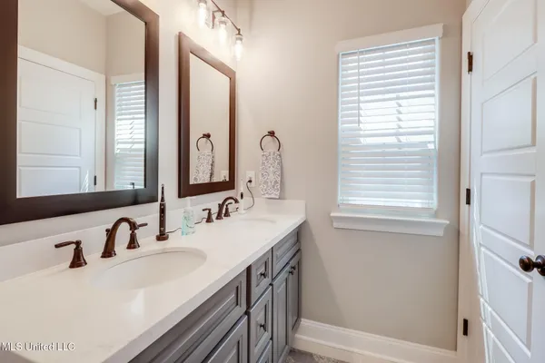 $2,550 | 13229 Artisan Road, Gulfport, MS 39503