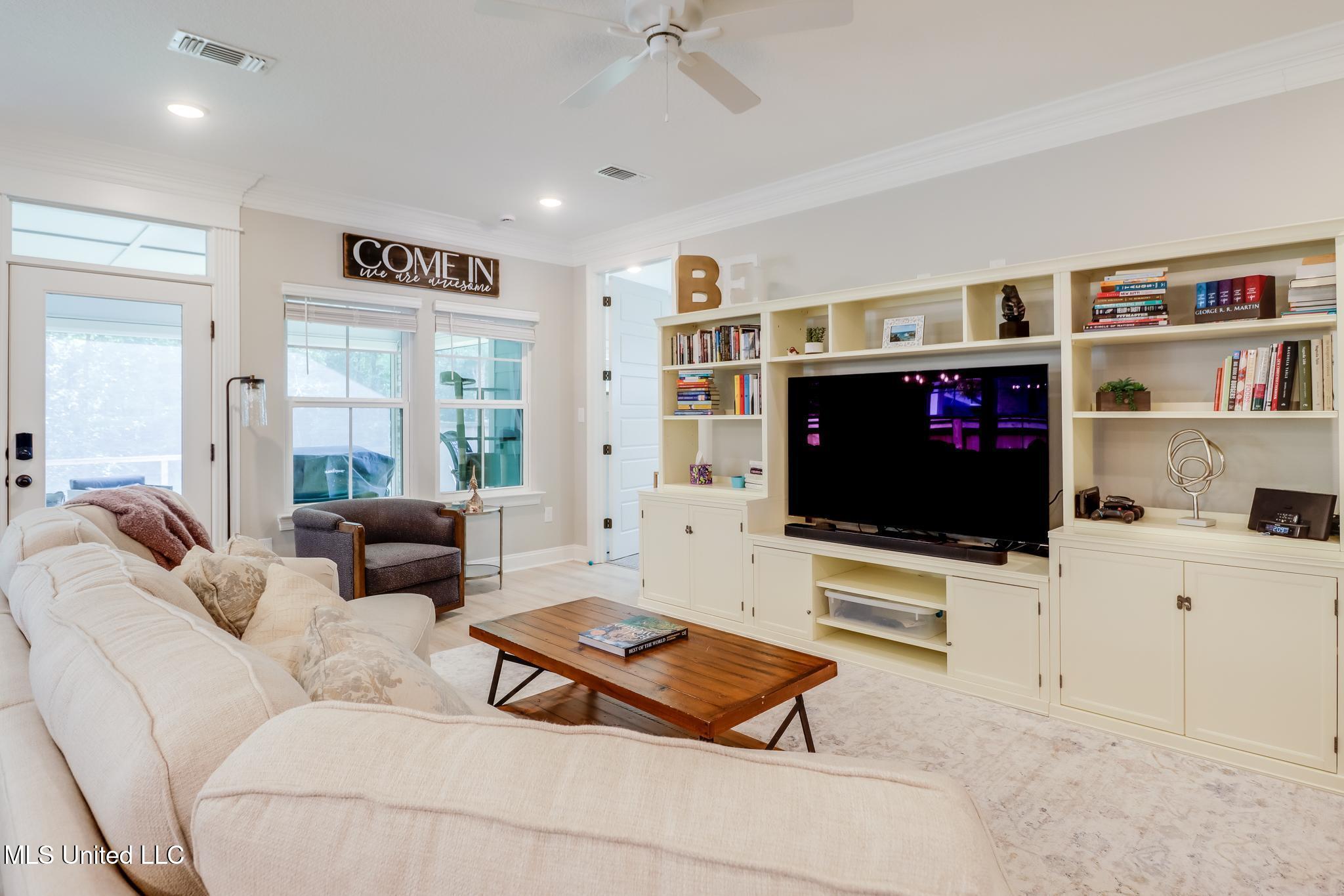 13229 Artisan Road Gulfport, MS 39503 - Photo 5 of 31 IMG_7090