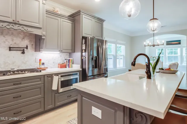 $2,550 | 13229 Artisan Road, Gulfport, MS 39503