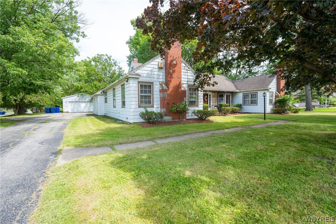 260 South Forest Road Amherst, NY 14221 - Photo 2 of 43