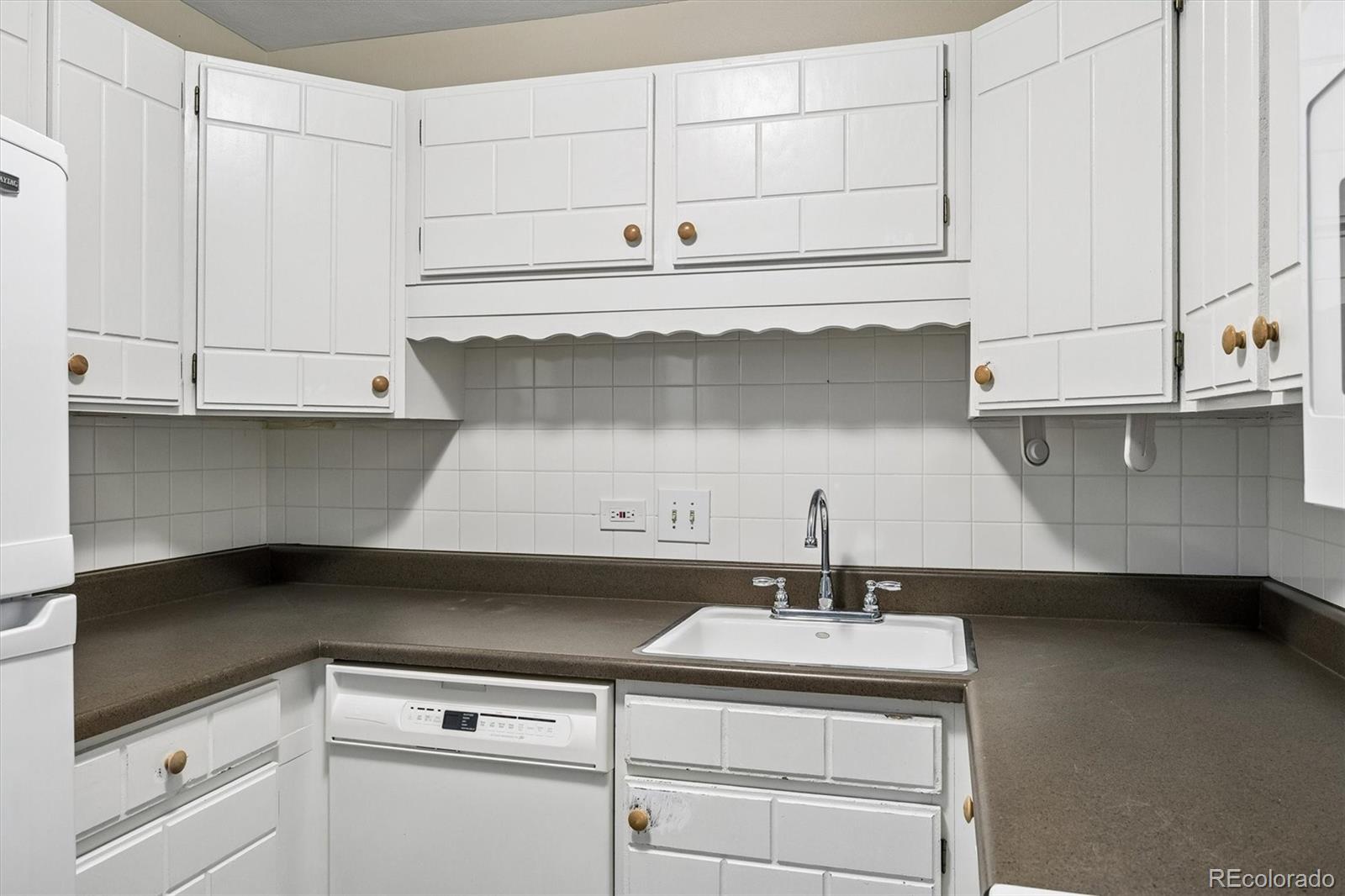 7801 West 35th Avenue, Unit 309 Wheat Ridge, CO 80033 - Photo 5 of 35