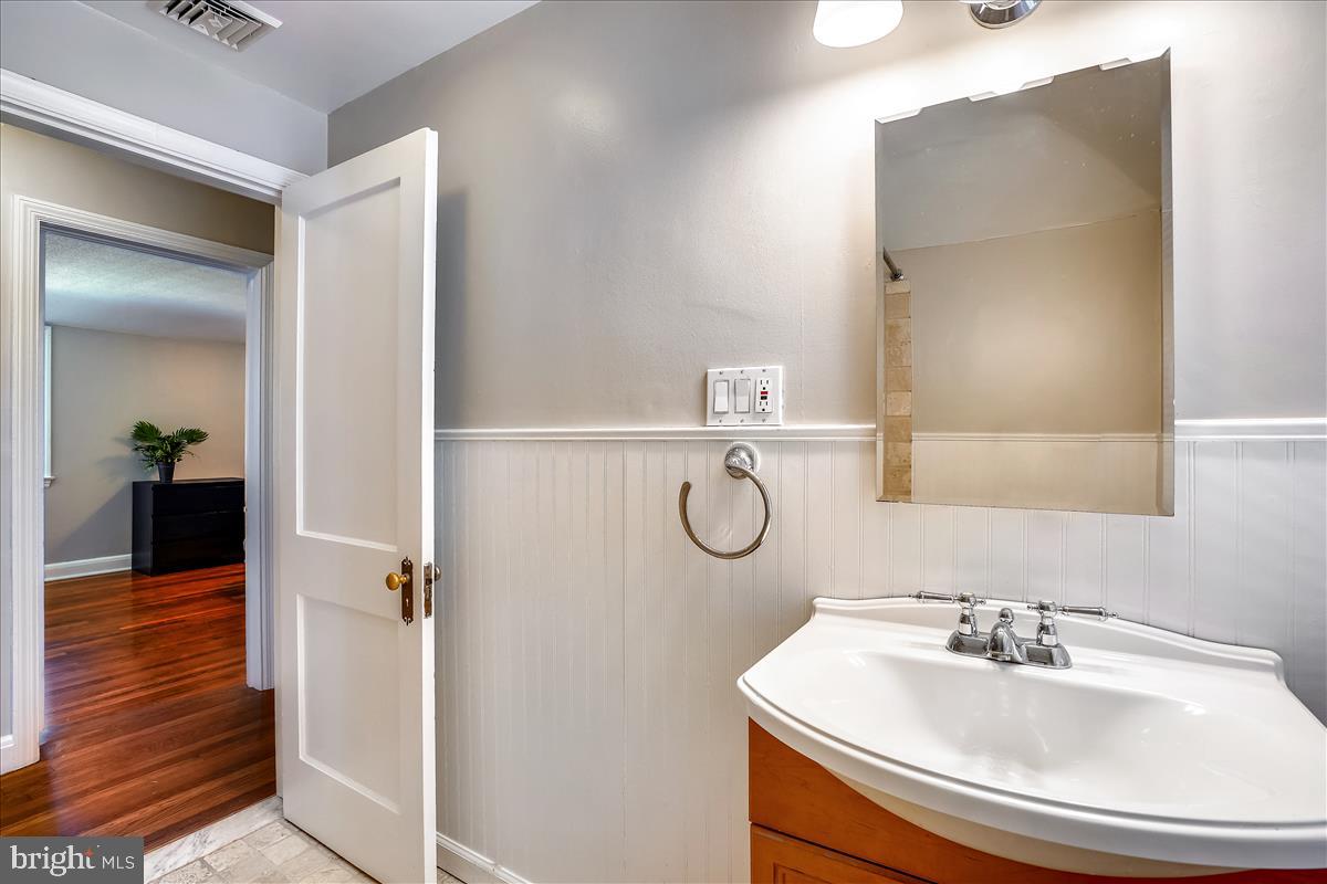 7009 Alden Road Baltimore, MD 21208 - Photo 30 of 46 Gallery Image 30