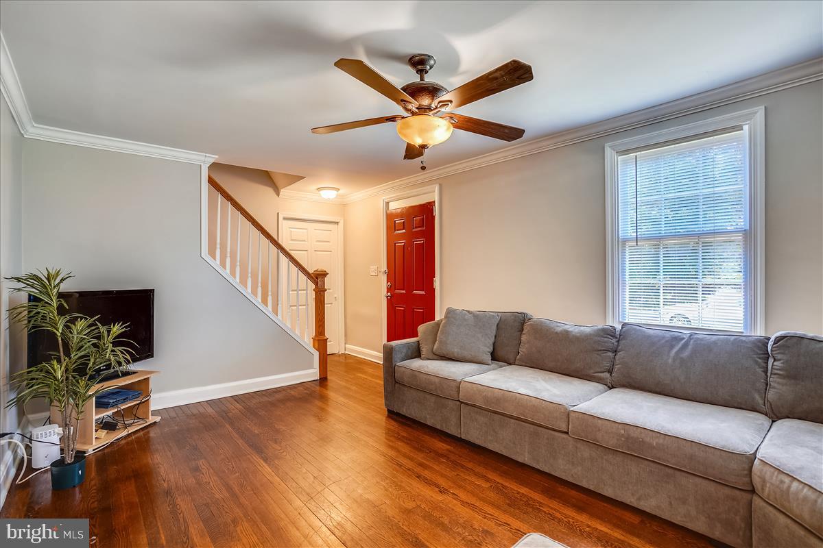 7009 Alden Road Baltimore, MD 21208 - Photo 5 of 46 Gallery Image 5