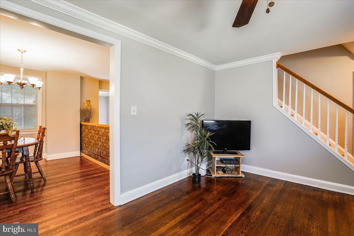 7009 Alden Road Baltimore, MD 21208 - Photo 6 of 46 Gallery Image 6