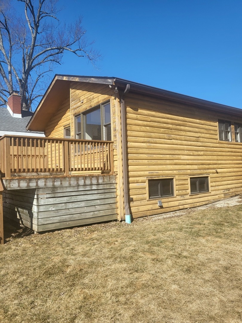 1107 Spring Beach Way Cary, IL 60013 - Photo 2 of 12