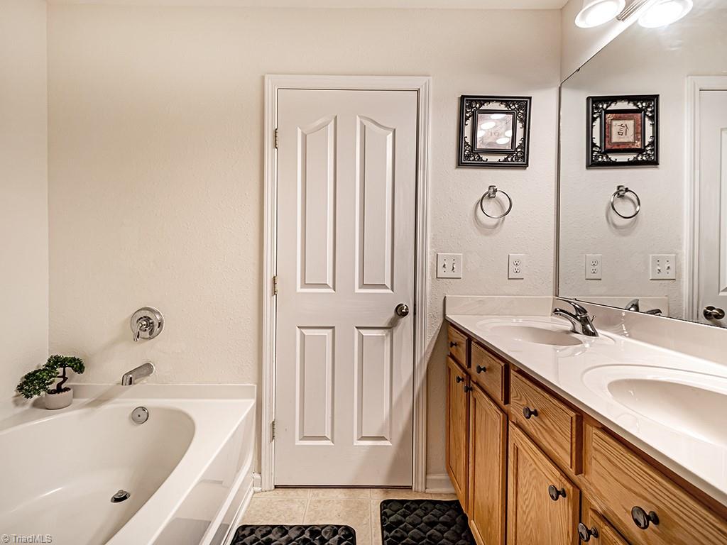 1345 Sharp Ridge Road Greensboro, NC 27406 - Photo 25 of 29 Gallery Image 25