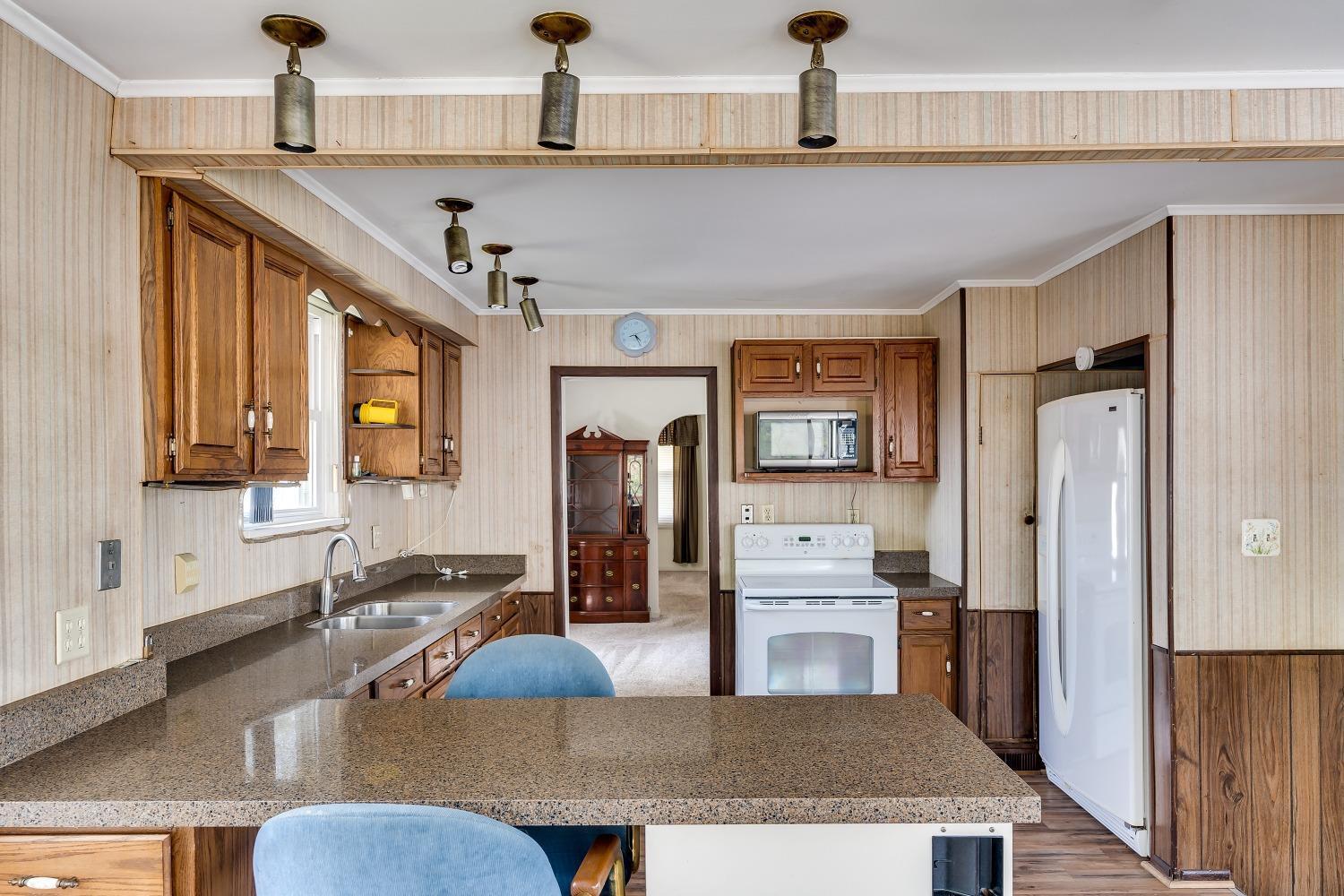 4554 Buxton Road Cincinnati, OH 45242 - Photo 15 of 40 Gallery Image 15