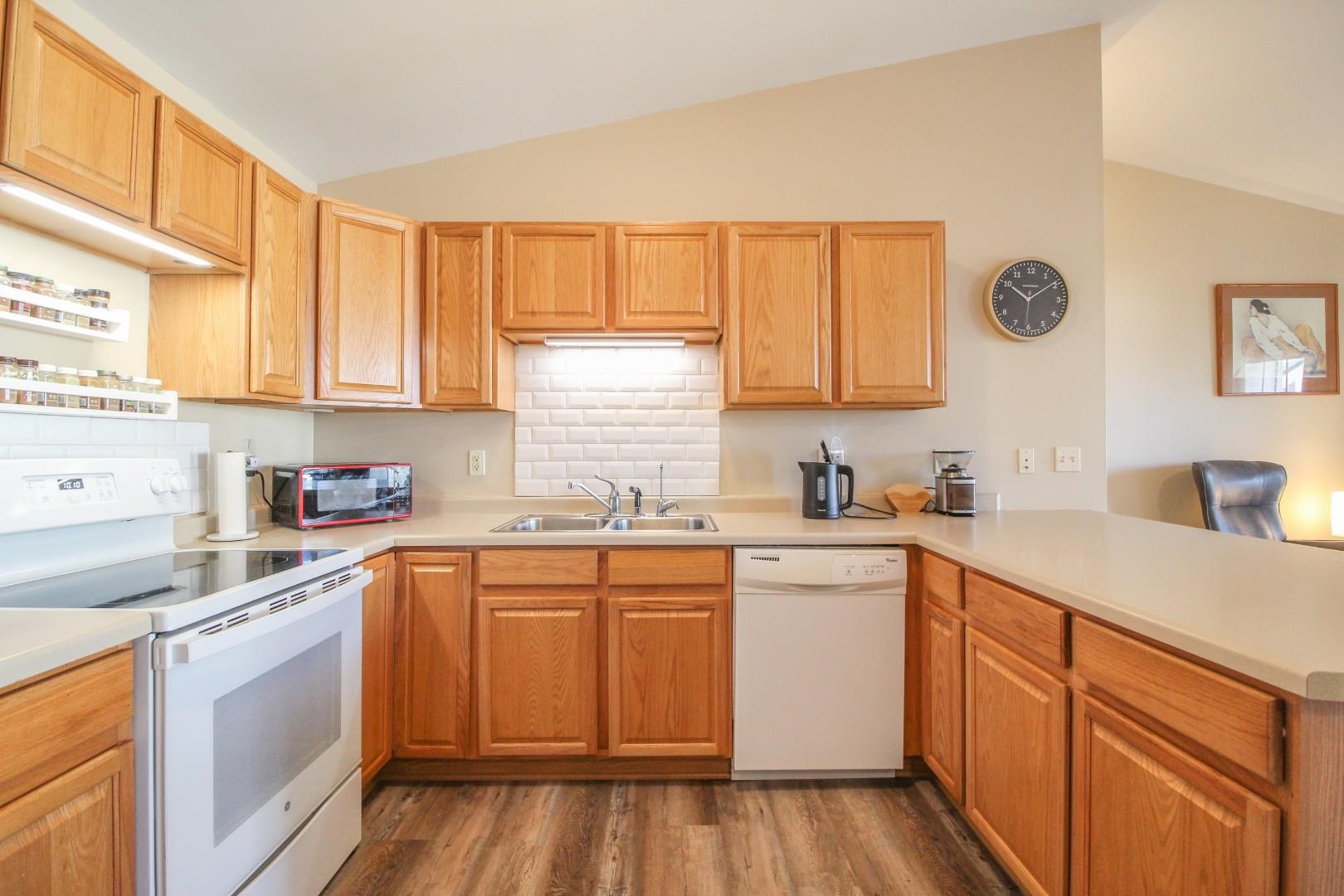 1612 Commonwealth Drive, Unit 8 Fort Atkinson, WI 53538 - Photo 13 of 34