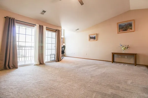 $269,900 | 1612 Commonwealth Drive, Unit 8, Fort Atkinson, WI 53538