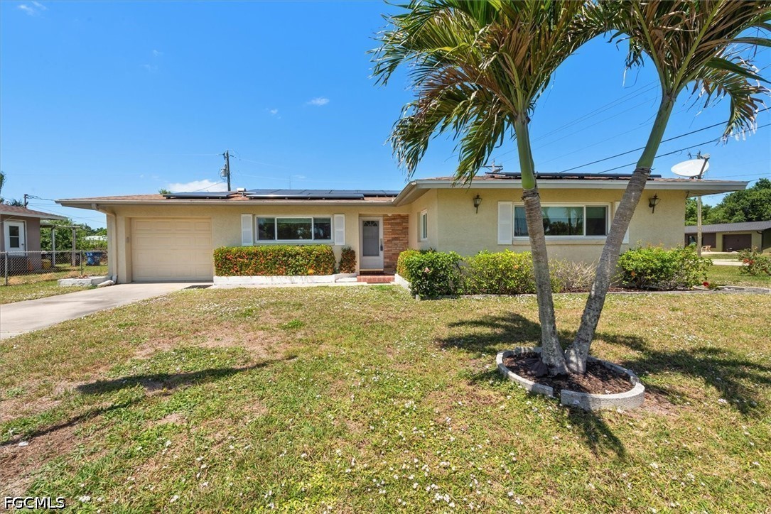 190 Brooks Road North Fort Myers, FL 33917 - Photo 3 of 30