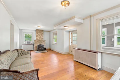 $435,000 | 50 Colonial Springs, Phoenixville, PA 19460