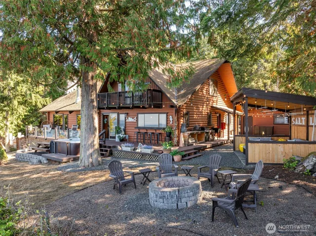 $1,049,000 | 412 Buck Loop Road, Sequim, WA 98382