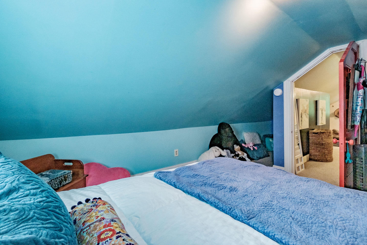 256 Middle Road Falmouth, ME 04105 - Photo 31 of 31 Upstairs bedroom