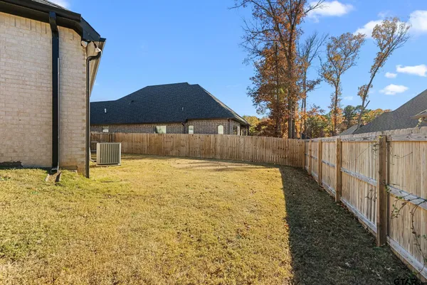 $459,000 | 9162 Cave Br Cove, Tyler, TX 75703