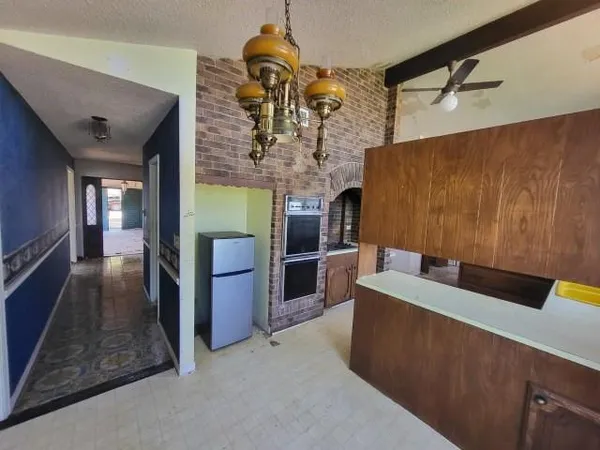 $100,242 | 306 Wade Street, Olney, TX 76374