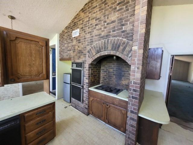 306 Wade Street Olney, TX 76374 - Photo 10 of 22