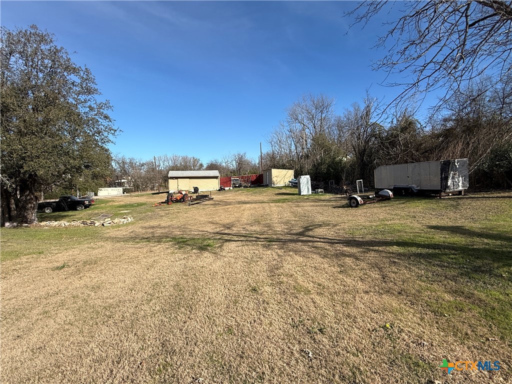 609 East Henry Street Hamilton, TX 76531 - Photo 35 of 44