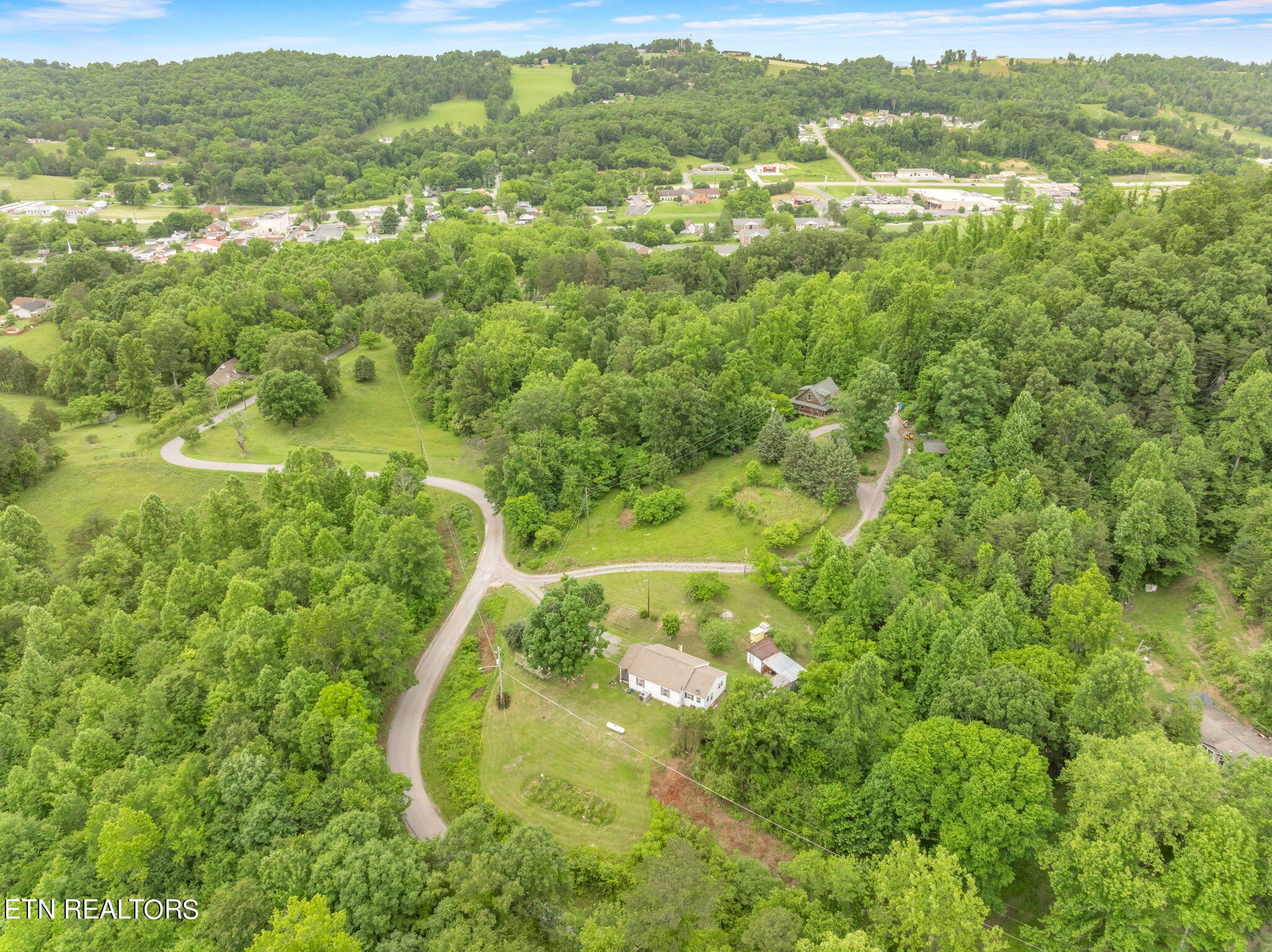 187 Monroe Road Maynardville, TN 37807 - Photo 31 of 34 Gallery Image 31