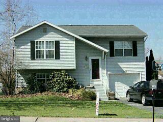 3653 Harrowgate Road York, PA 17402 - Photo 1 of 1 Gallery Image 1