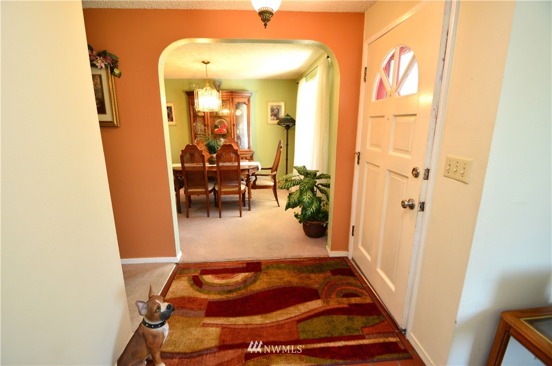 11230 Southeast 182nd Street Renton, WA 98055 - Photo 11 of 15 Gallery Image 11