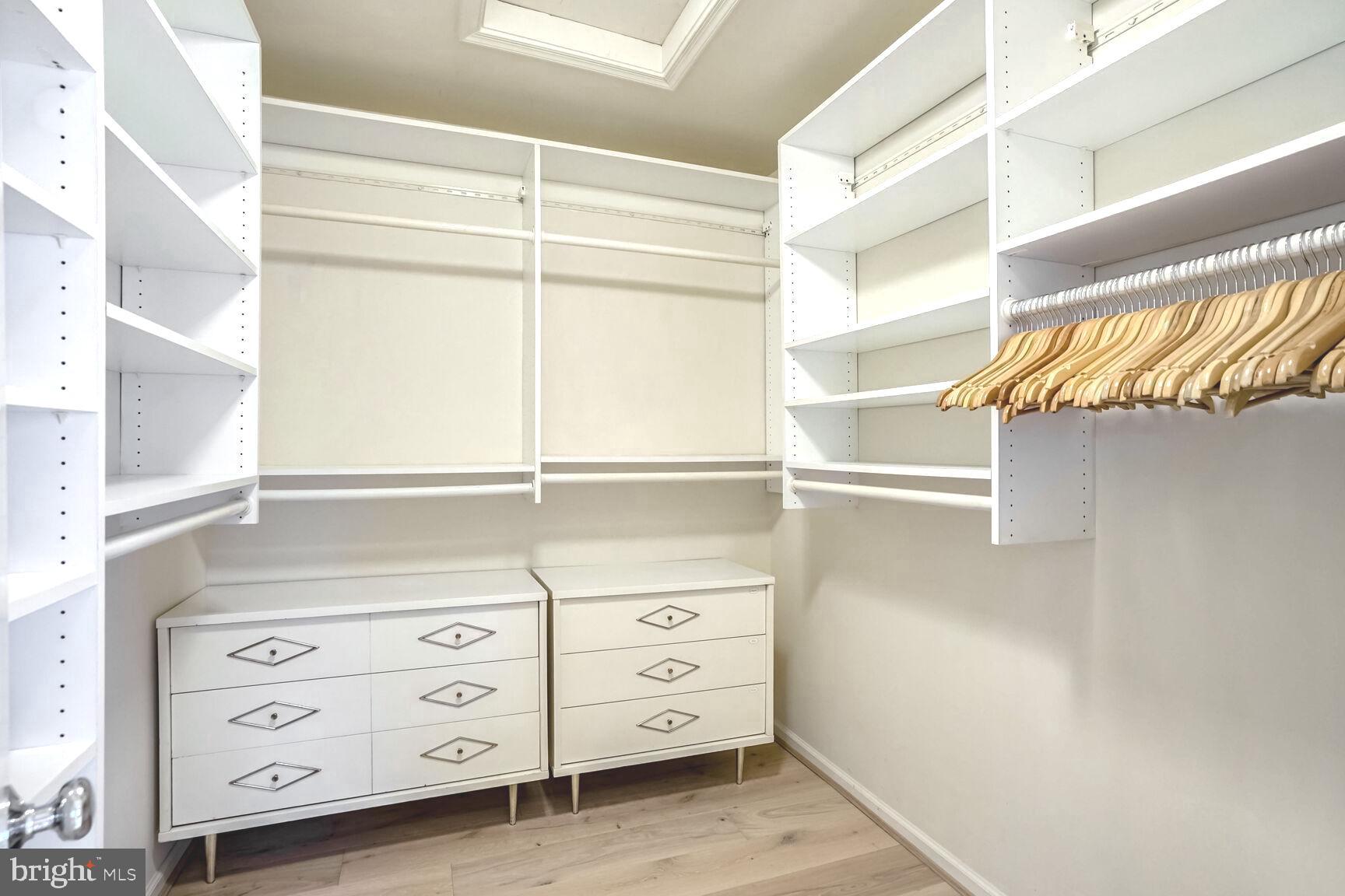 1222 Ranleigh Road McLean, VA 22101 - Photo 26 of 49 a close view of a closet