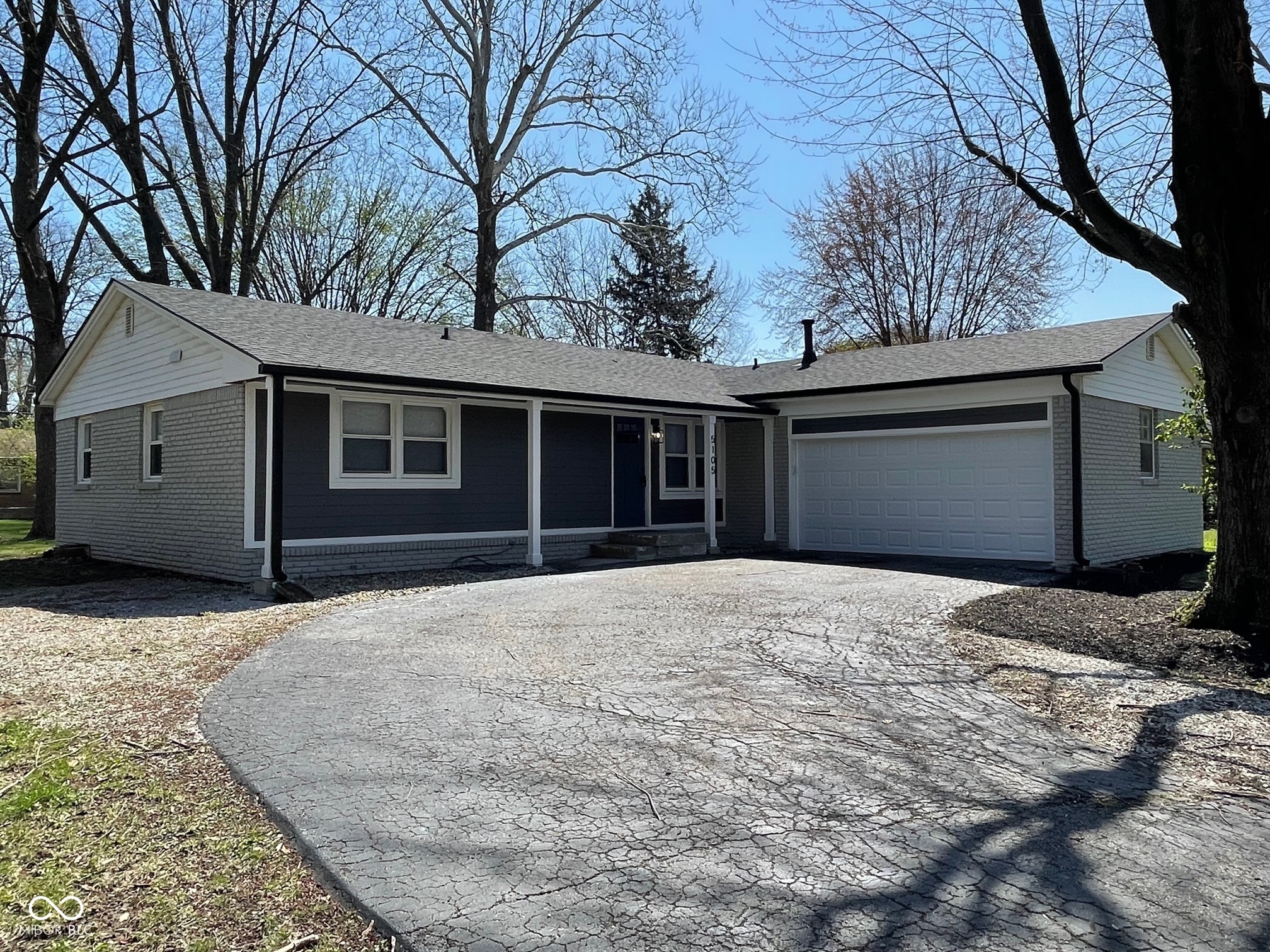 5105 Manning Road Indianapolis, IN 46228 - Photo 1 of 24 Gallery Image 1