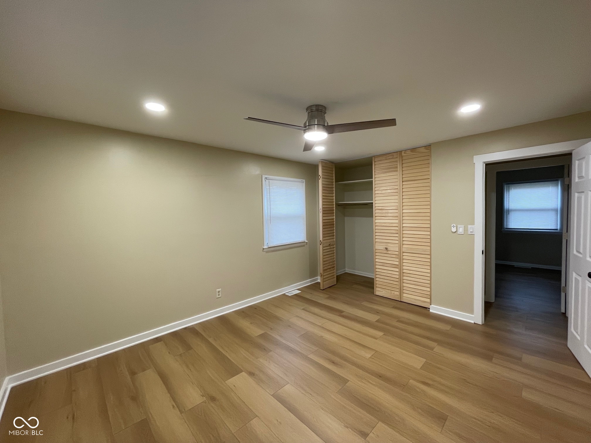 5105 Manning Road Indianapolis, IN 46228 - Photo 13 of 24 Gallery Image 13