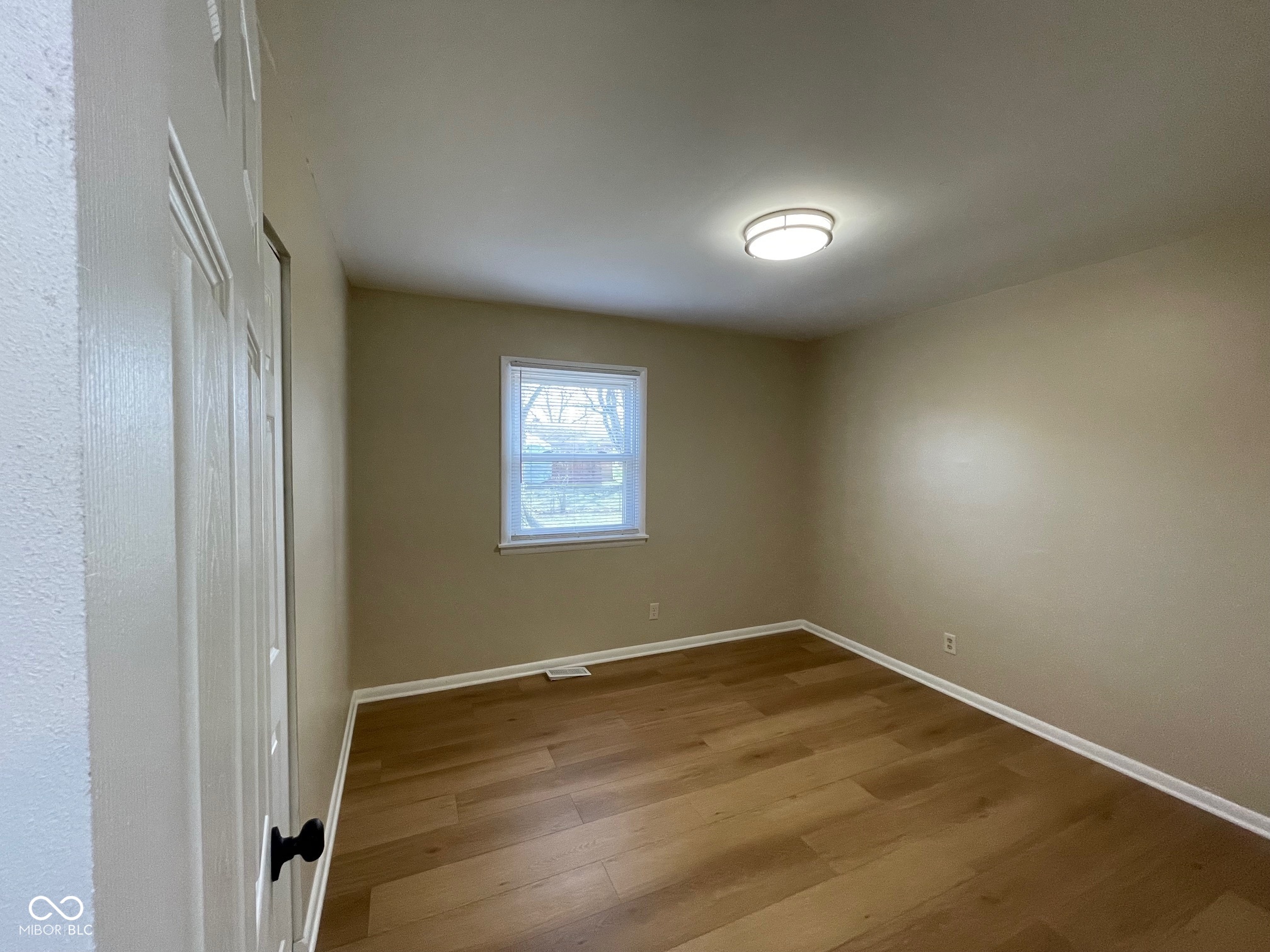 5105 Manning Road Indianapolis, IN 46228 - Photo 20 of 24 Gallery Image 20