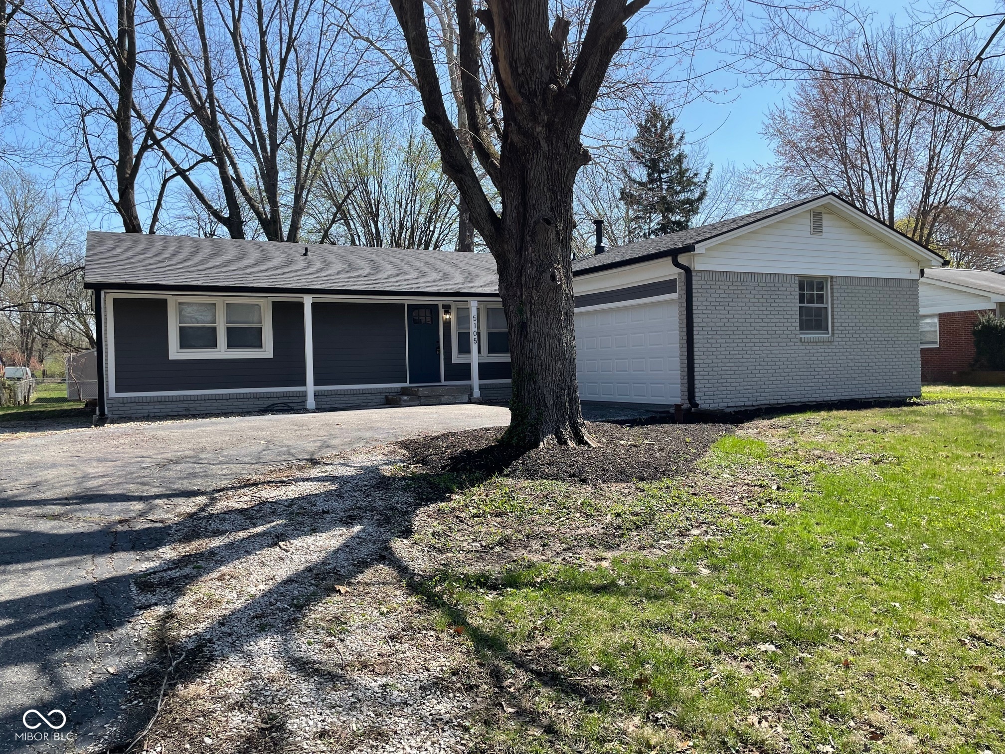 5105 Manning Road Indianapolis, IN 46228 - Photo 2 of 24 Gallery Image 2