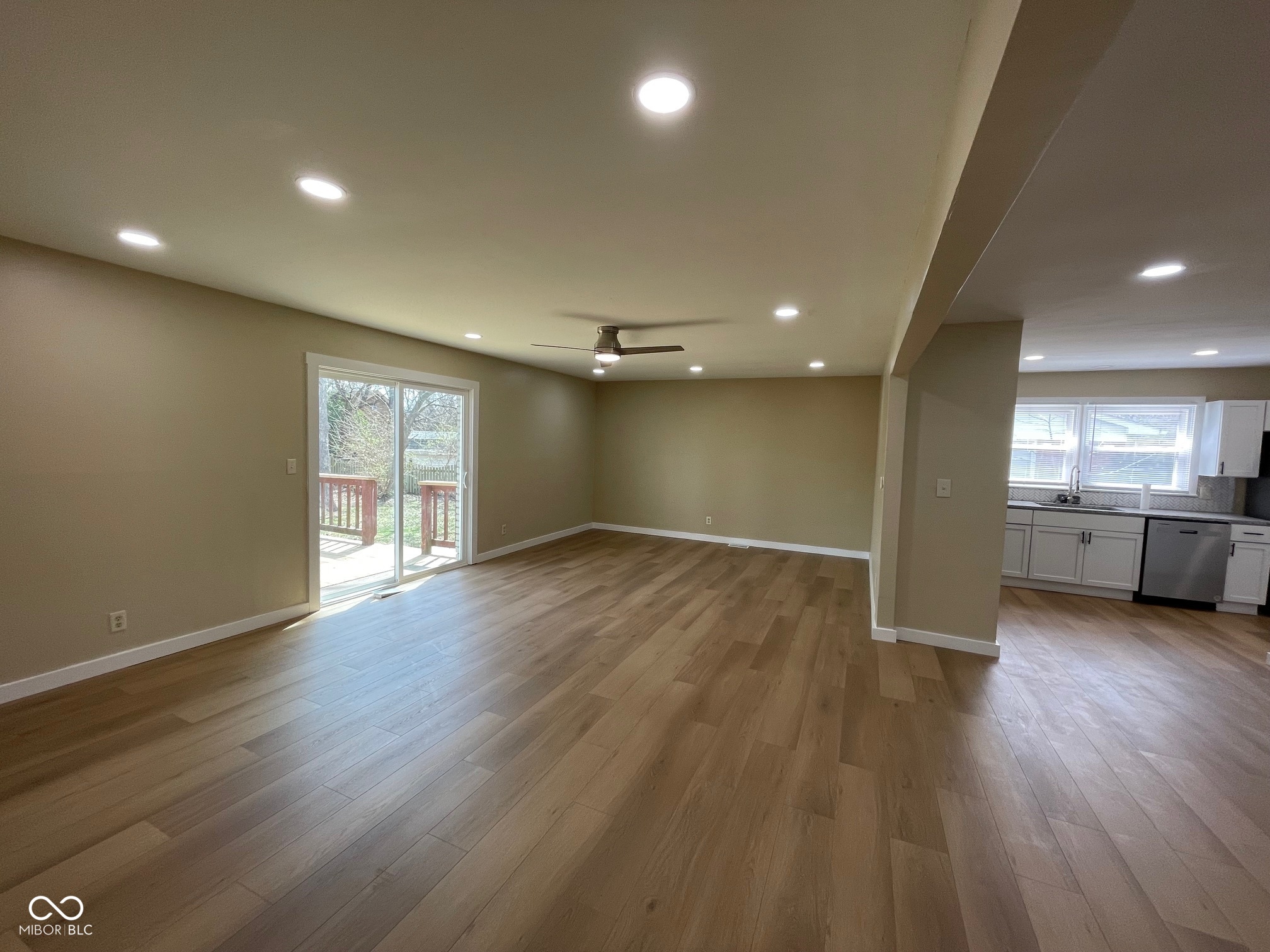 5105 Manning Road Indianapolis, IN 46228 - Photo 10 of 24 Gallery Image 10