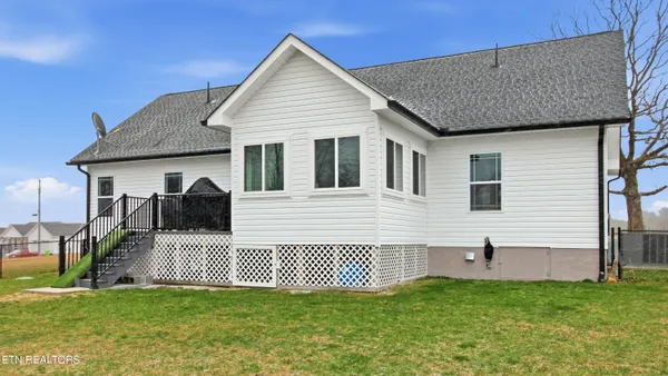 $415,000 | 35 Perry Crk Drive, Crossville, TN 38572