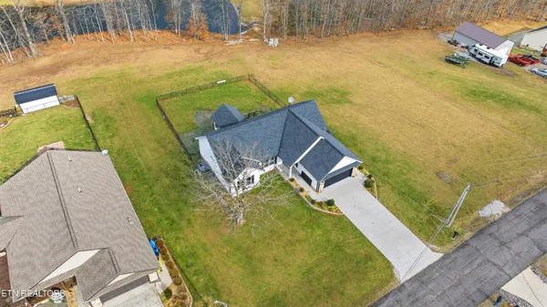 $415,000 | 35 Perry Crk Drive, Crossville, TN 38572