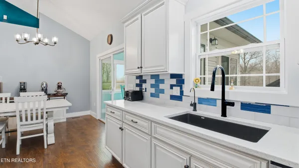 $415,000 | 35 Perry Crk Drive, Crossville, TN 38572