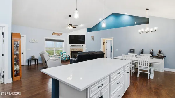 $415,000 | 35 Perry Crk Drive, Crossville, TN 38572