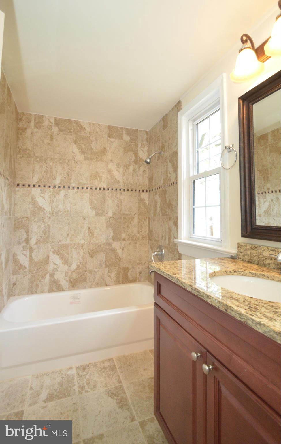 7007 Vismanco Lane Clinton, MD 20735 - Photo 13 of 28 Bath
