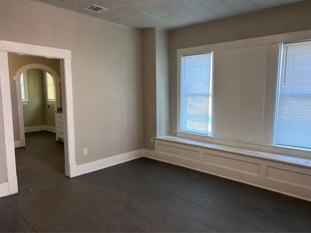 $1,500 | 1925 11th Street, Port Arthur, TX 77640