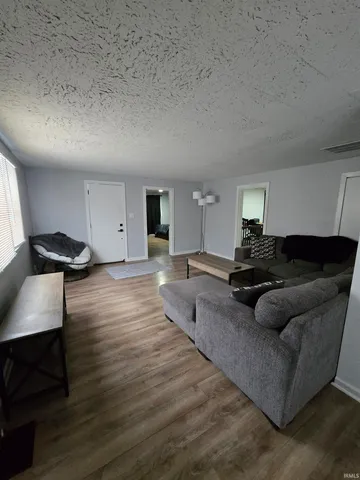 $162,000 | 104 West Pine Street, New Market, IN 47965