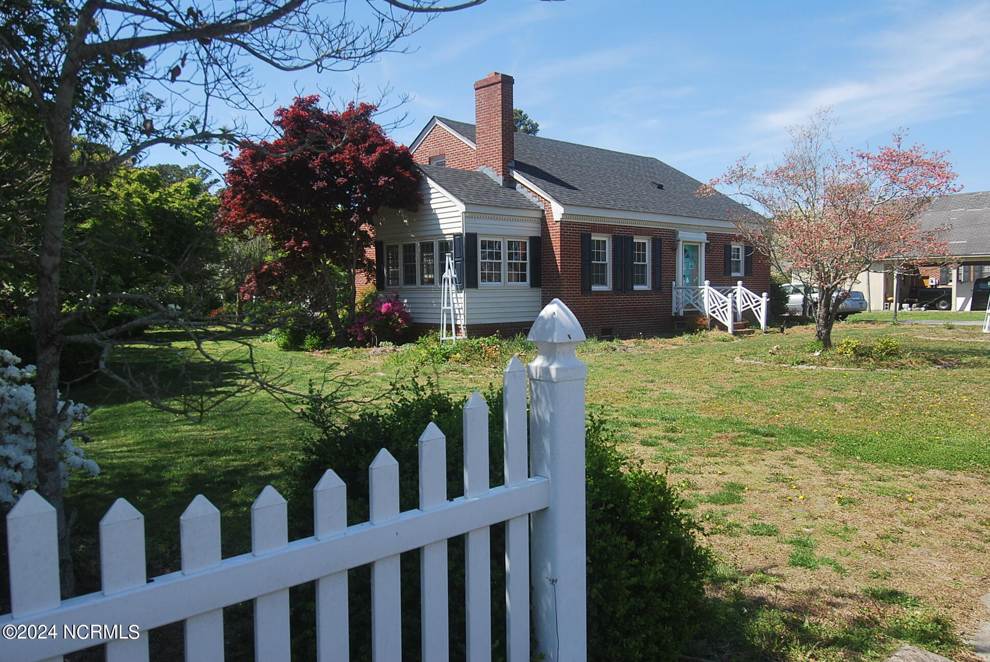106 Cedar Street Colerain, NC 27924 - Photo 3 of 40 DSC_2546