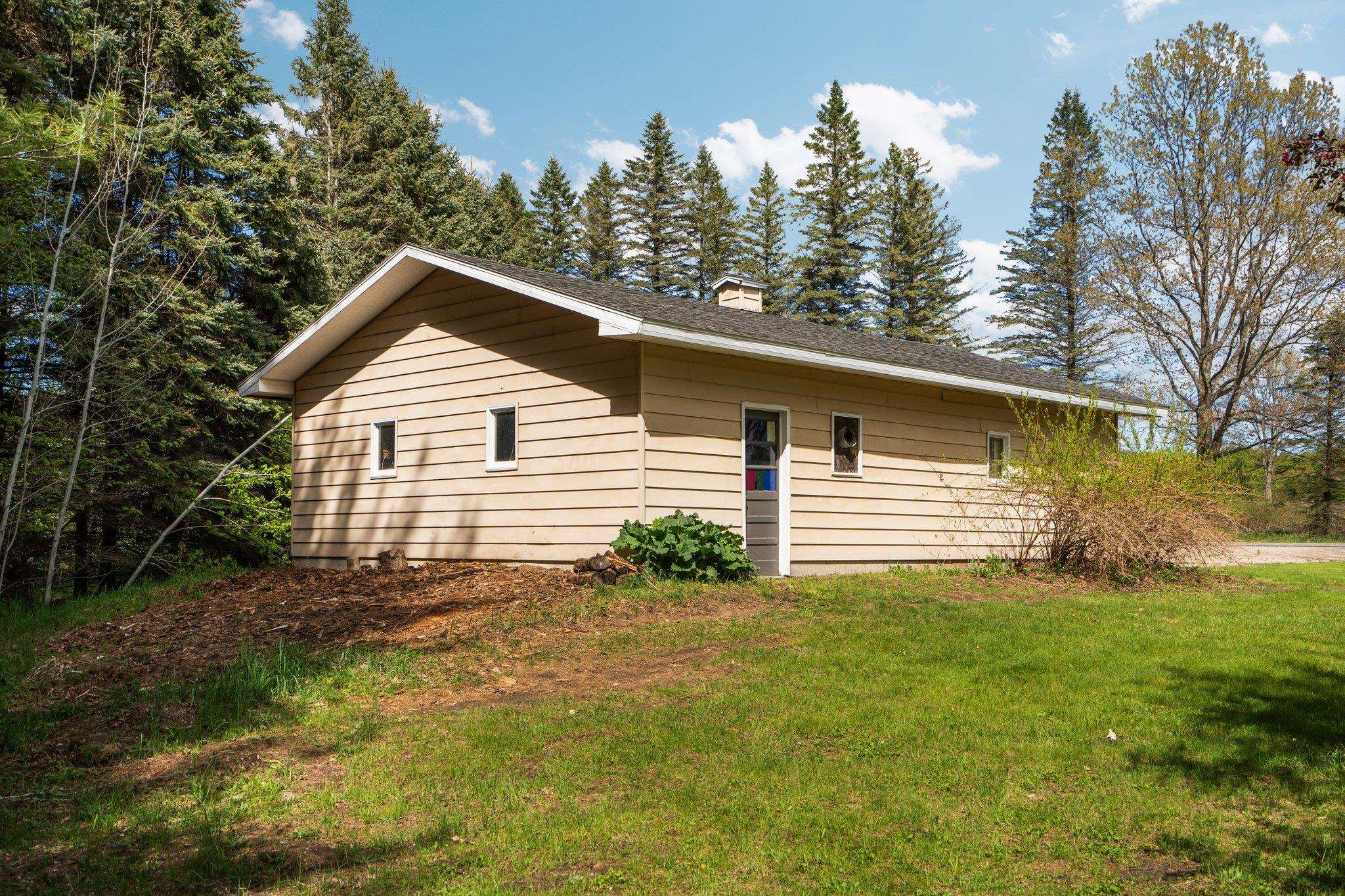 4542 Crofton Road South Boardman, MI 49680 - Photo 34 of 44 1934057-aa52b888-52c9-4019-86d6-5c13854a3ac2.JPG