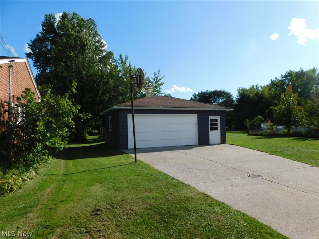 17319 Shurmer Road Strongsville, OH 44136 - Photo 23 of 26 Gallery Image 23