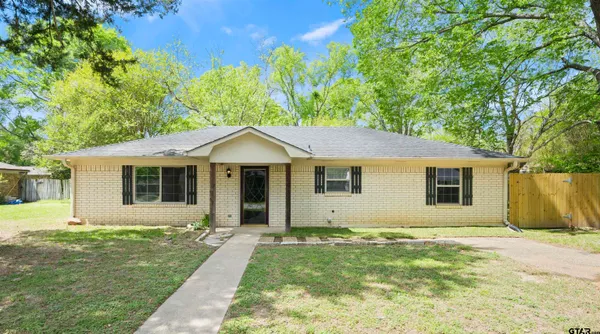 $205,000 | 303 Shady, Whitehouse, TX 75791