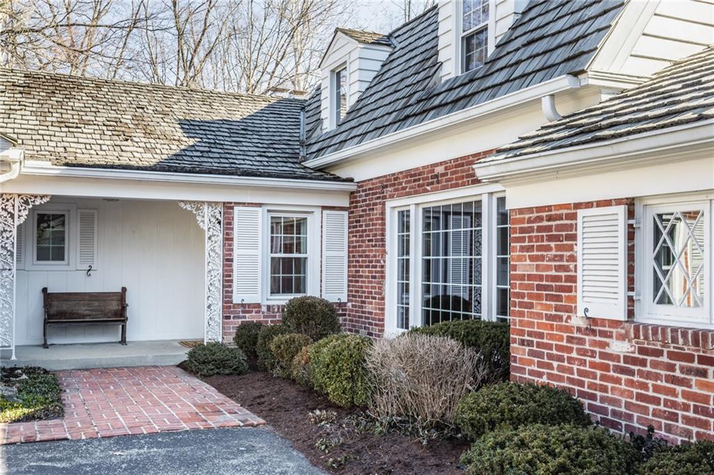 7767 Spring Mill Road Indianapolis, IN 46260 - Photo 3 of 51 Gallery Image 3
